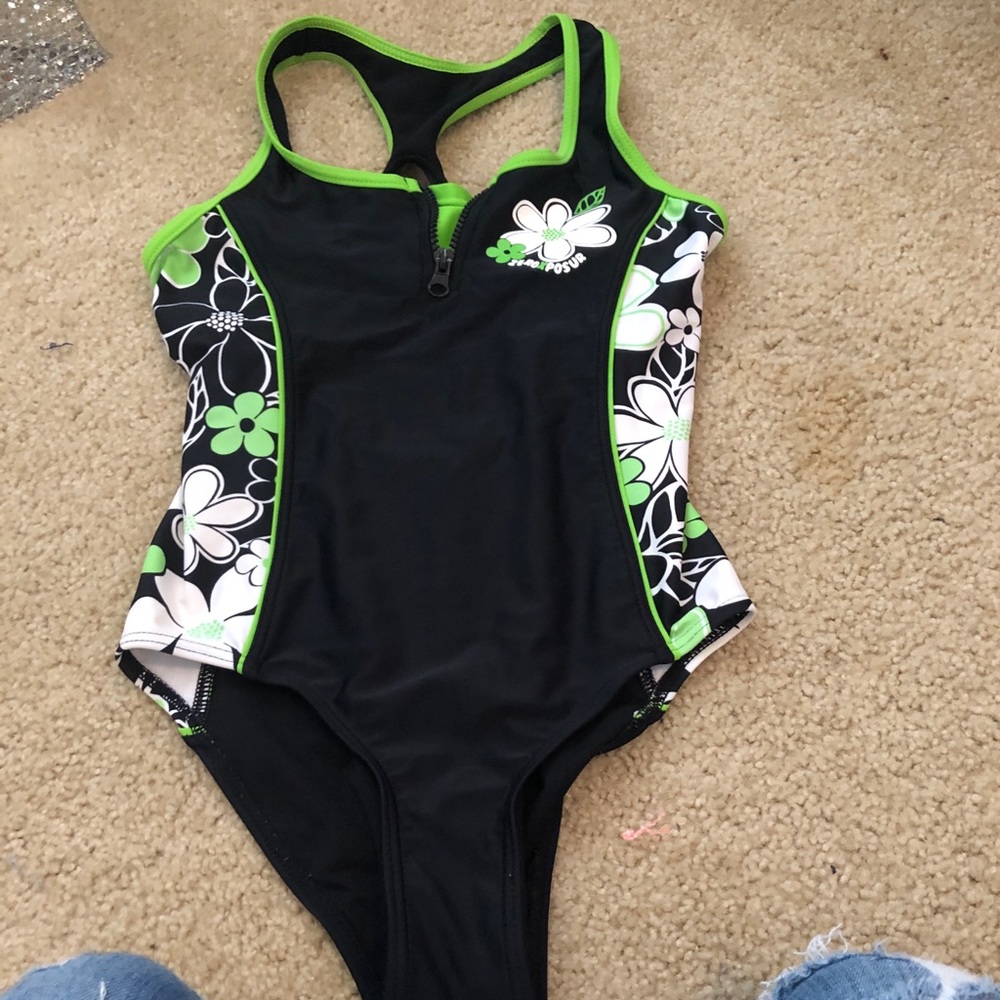 Girls one piece bathing suit. Size 12